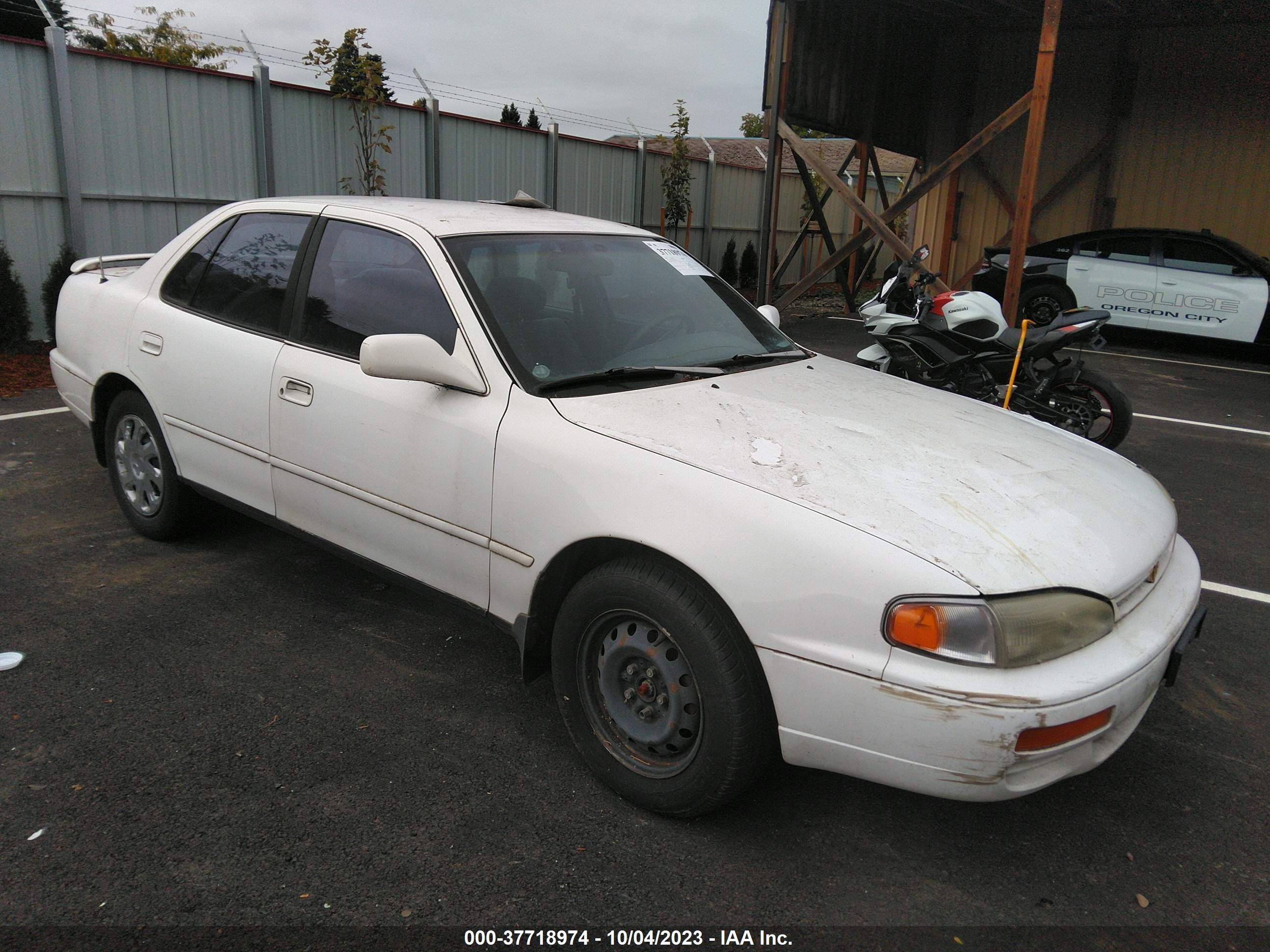 TOYOTA CAMRY 1996 4t1bf12kxtu871539