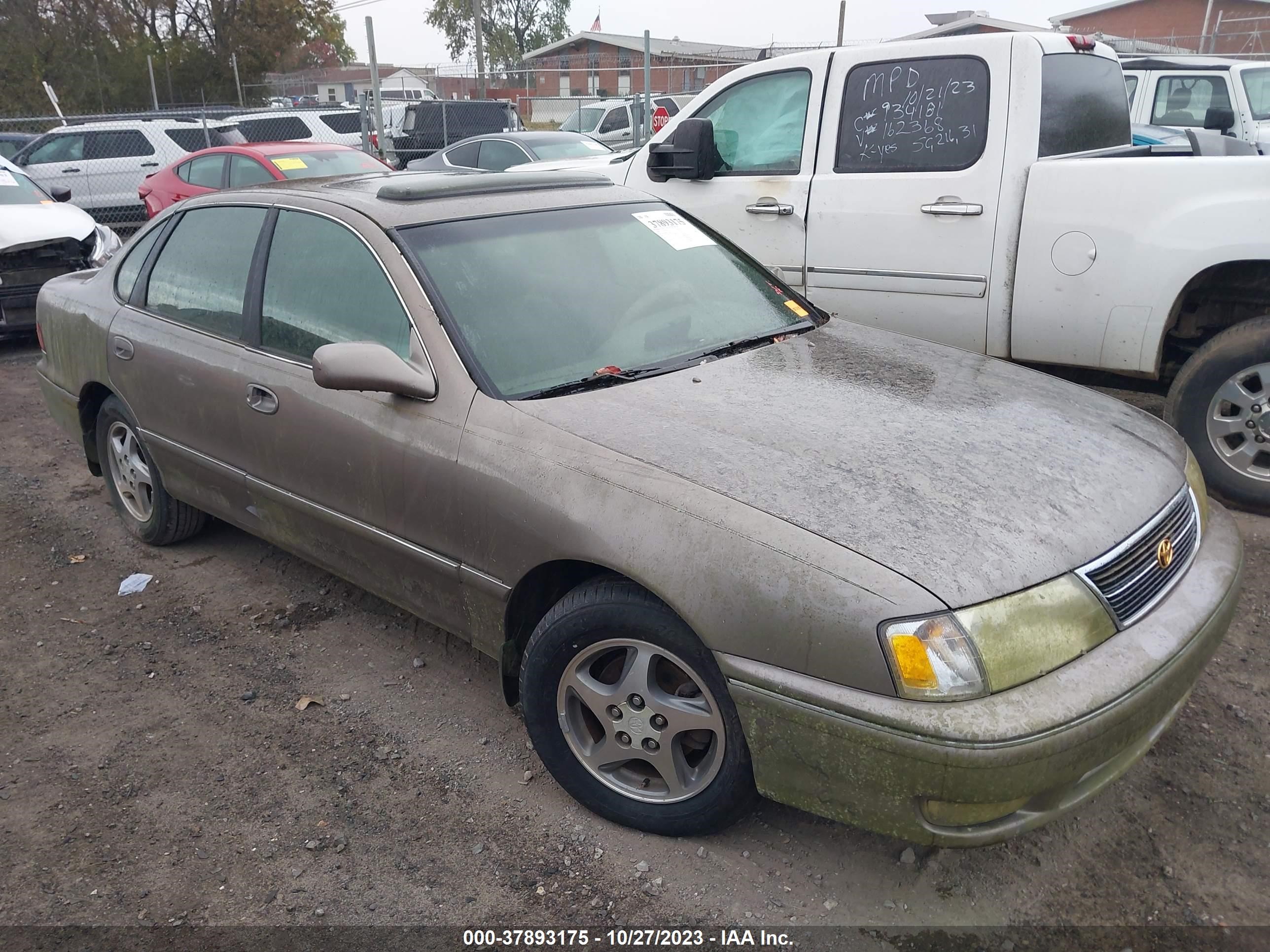 TOYOTA AVALON 1999 4t1bf18b2xu317909