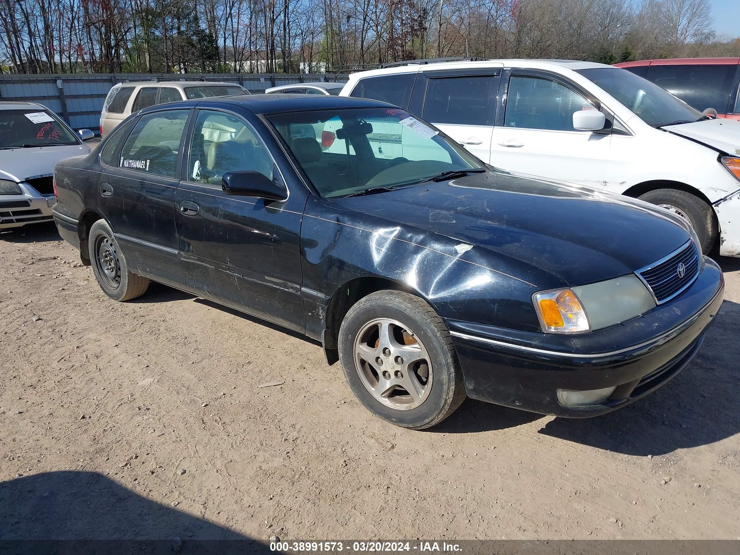 TOYOTA AVALON 1999 4t1bf18b3xu313268