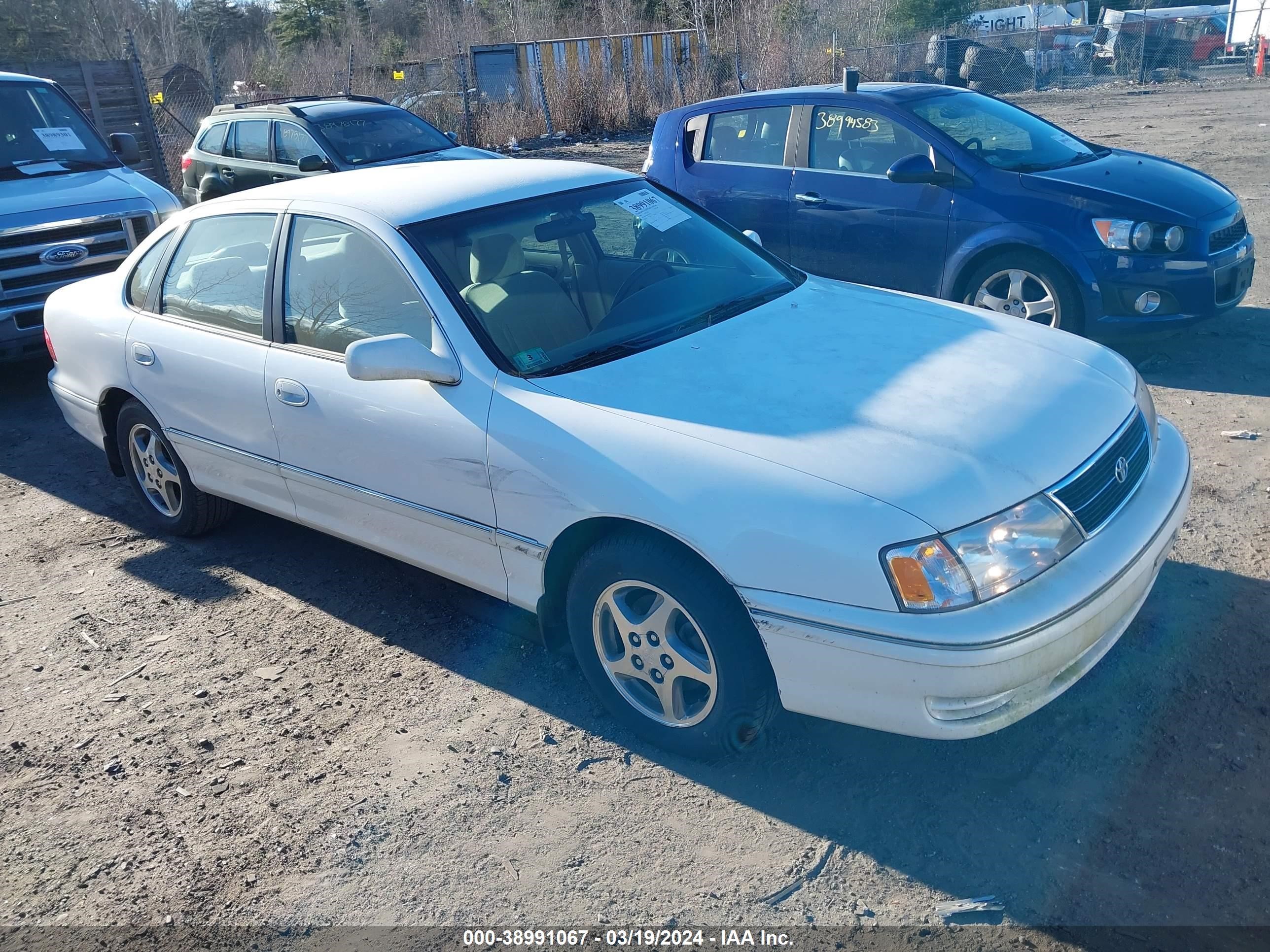 TOYOTA AVALON 1999 4t1bf18b3xu325632