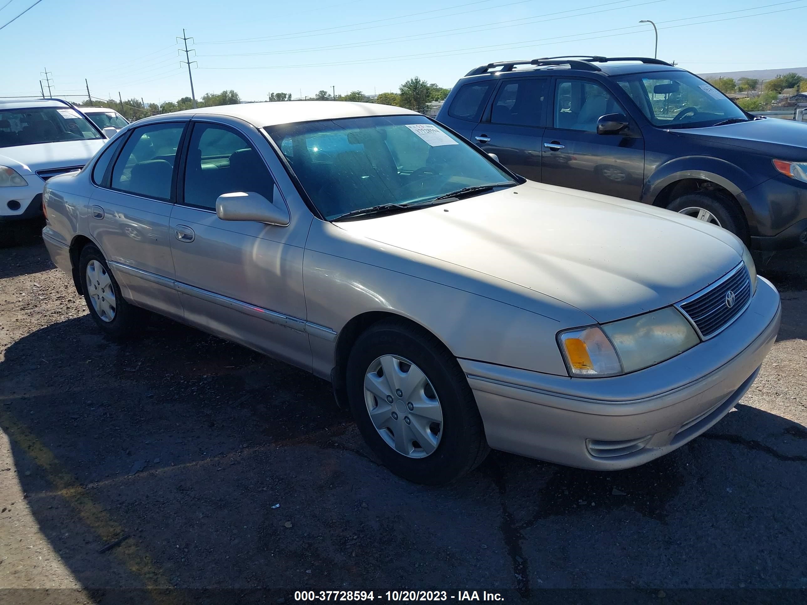 TOYOTA AVALON 1999 4t1bf18b8xu339347