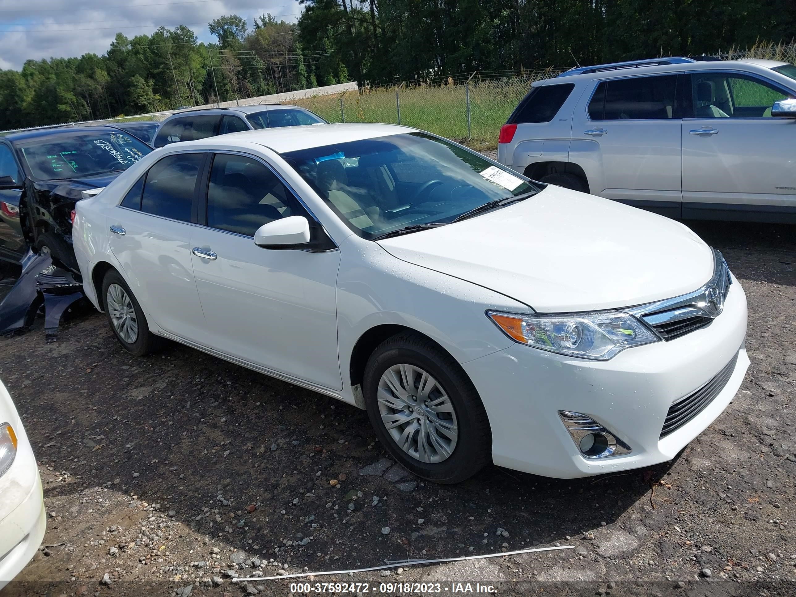 TOYOTA CAMRY 2014 4t1bf1fk0eu340444