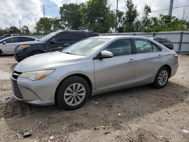 TOYOTA CAMRY LE 2015 4t1bf1fk0fu039626