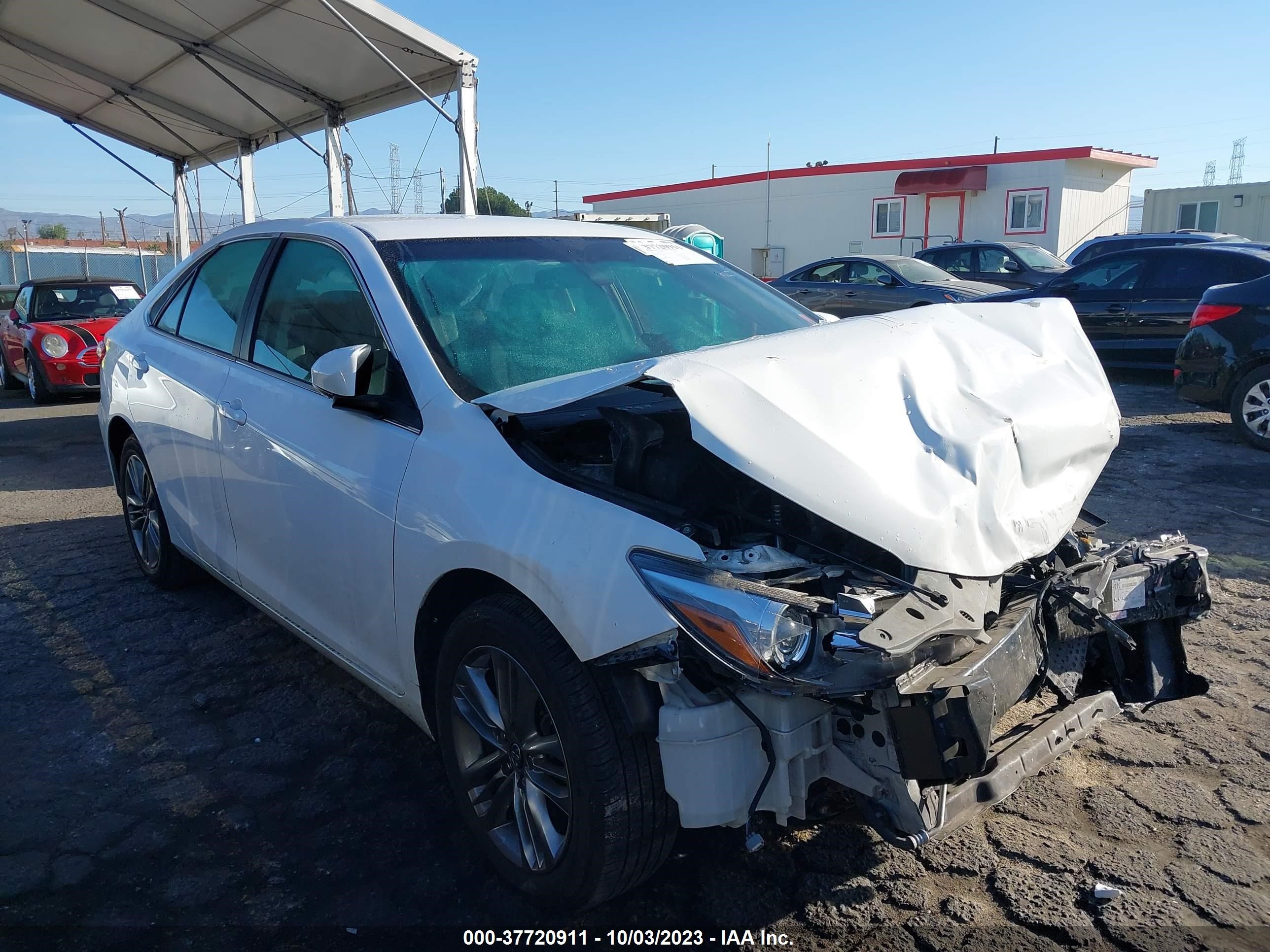 TOYOTA CAMRY 2016 4t1bf1fk0gu263142