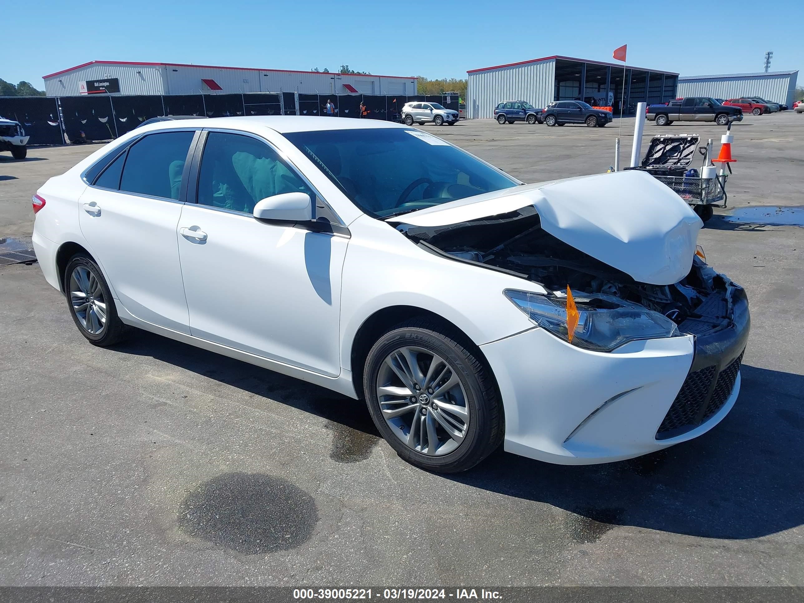 TOYOTA CAMRY 2017 4t1bf1fk0hu357040