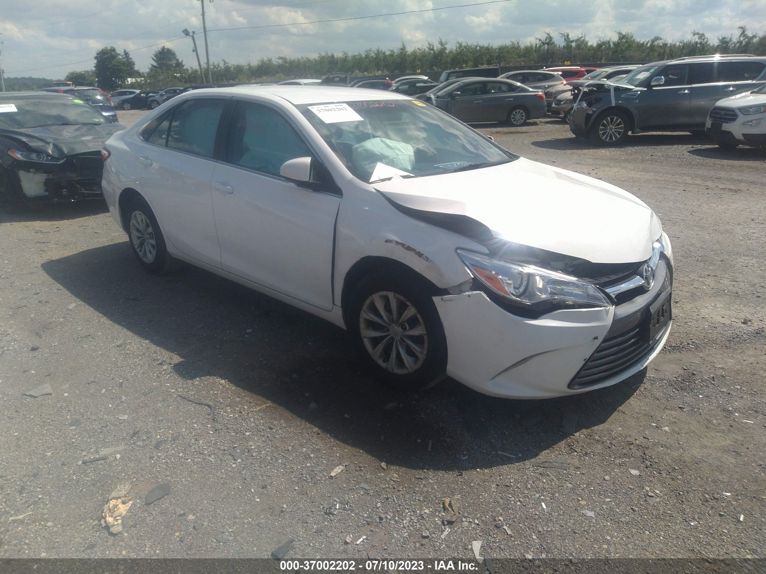 TOYOTA CAMRY 2017 4t1bf1fk0hu615895