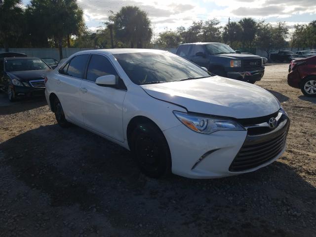 TOYOTA CAMRY LE 2017 4t1bf1fk0hu743473