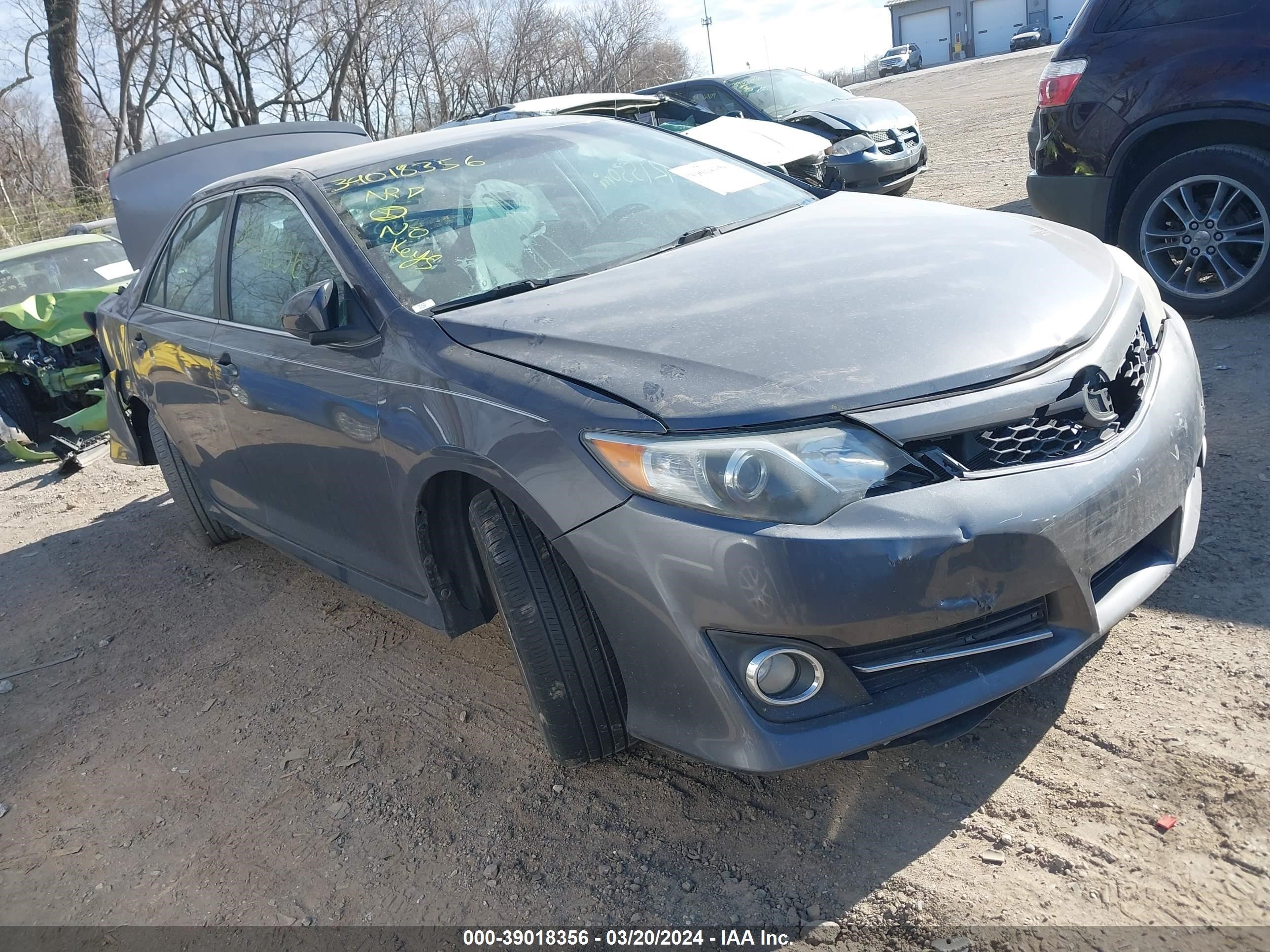 TOYOTA CAMRY 2014 4t1bf1fk1eu839995