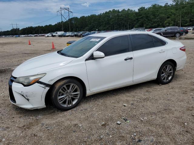 TOYOTA CAMRY LE 2015 4t1bf1fk1fu090987