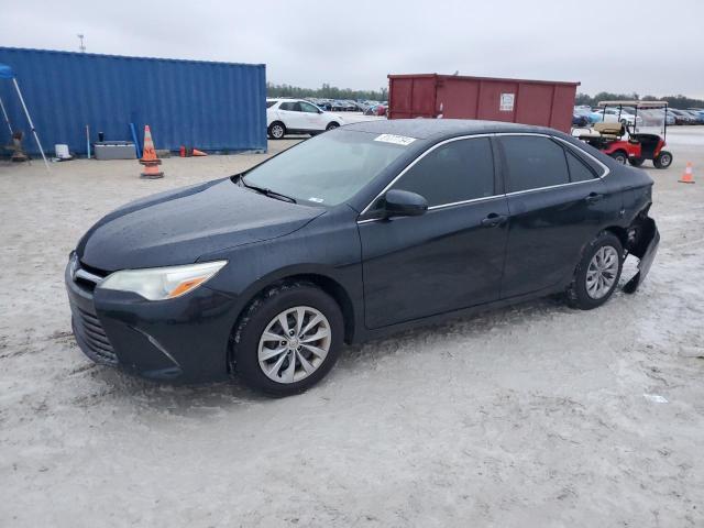 TOYOTA CAMRY LE 2015 4t1bf1fk1fu484585