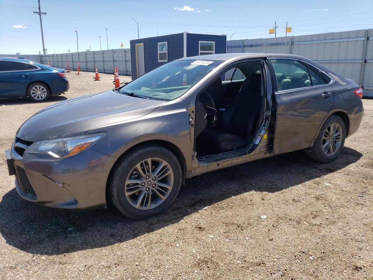 TOYOTA CAMRY 2016 4t1bf1fk1gu138974