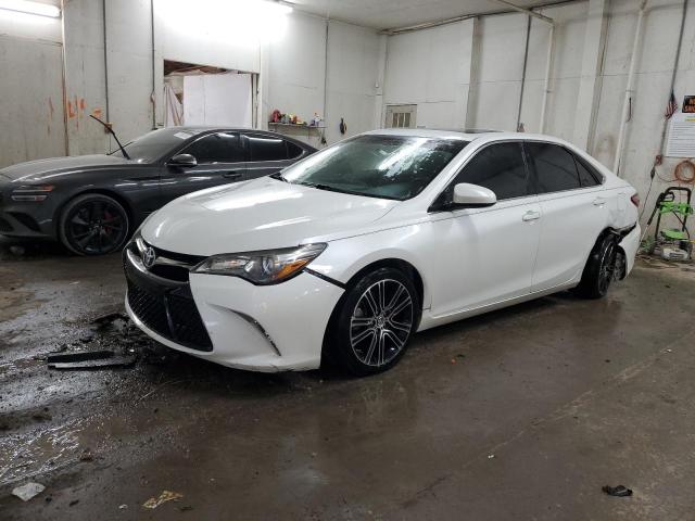 TOYOTA CAMRY LE 2016 4t1bf1fk1gu150168