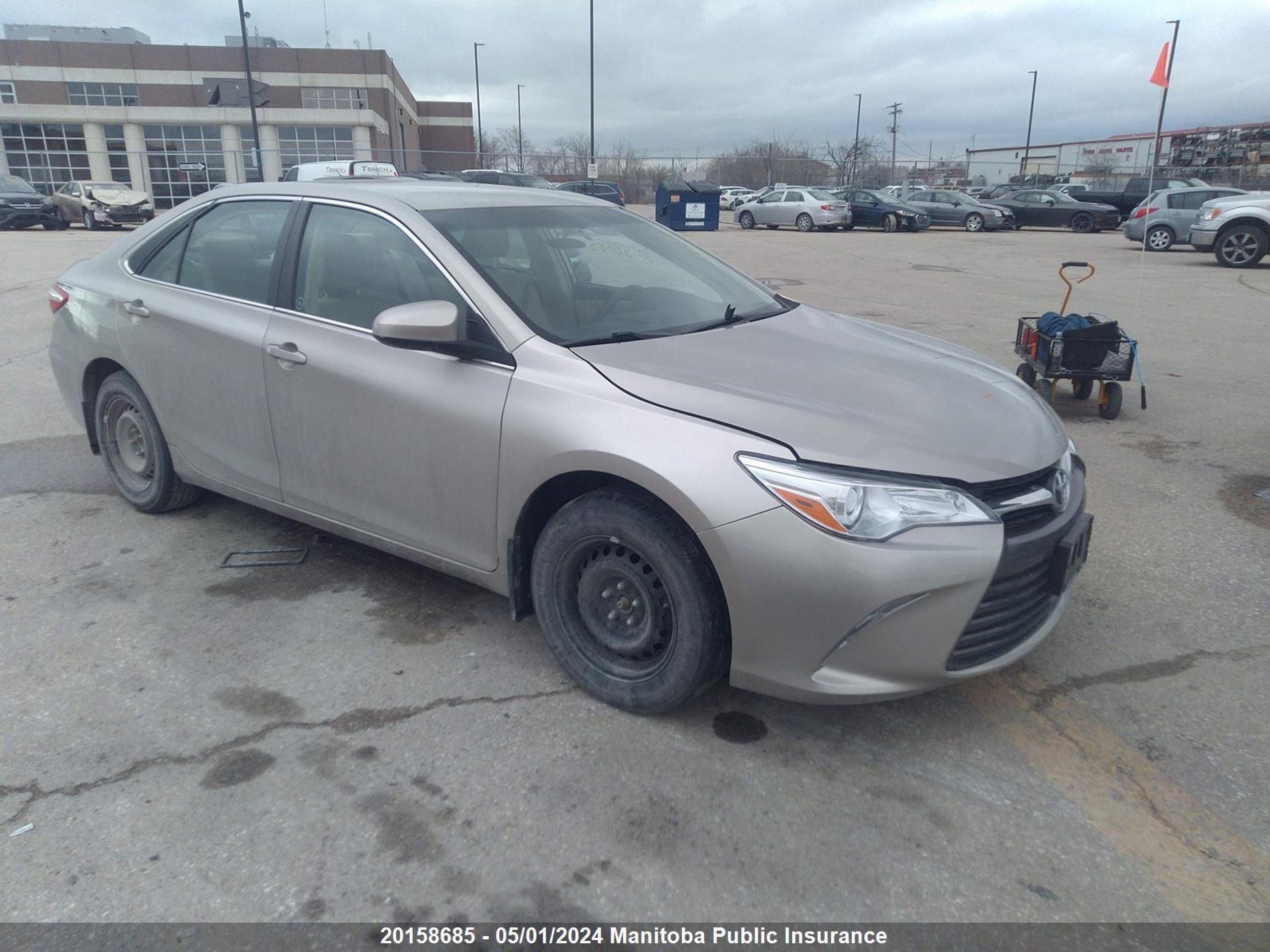 TOYOTA CAMRY 2016 4t1bf1fk1gu562204