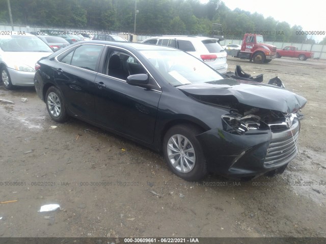 TOYOTA CAMRY 2017 4t1bf1fk1hu342417