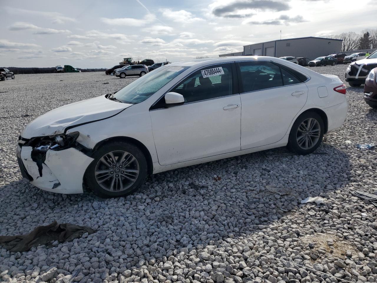 TOYOTA CAMRY 2017 4t1bf1fk1hu443960