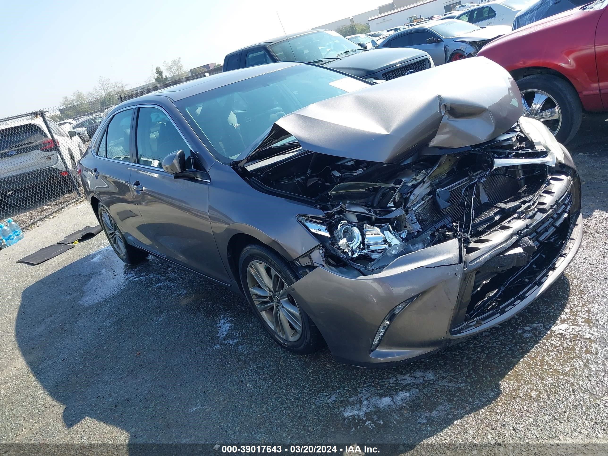 TOYOTA CAMRY 2017 4t1bf1fk2hu330289