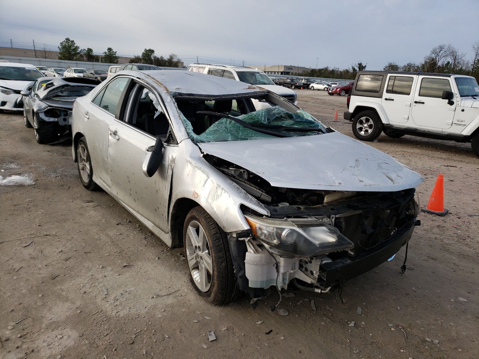 TOYOTA CAMRY BASE 2012 4t1bf1fk3cu181352