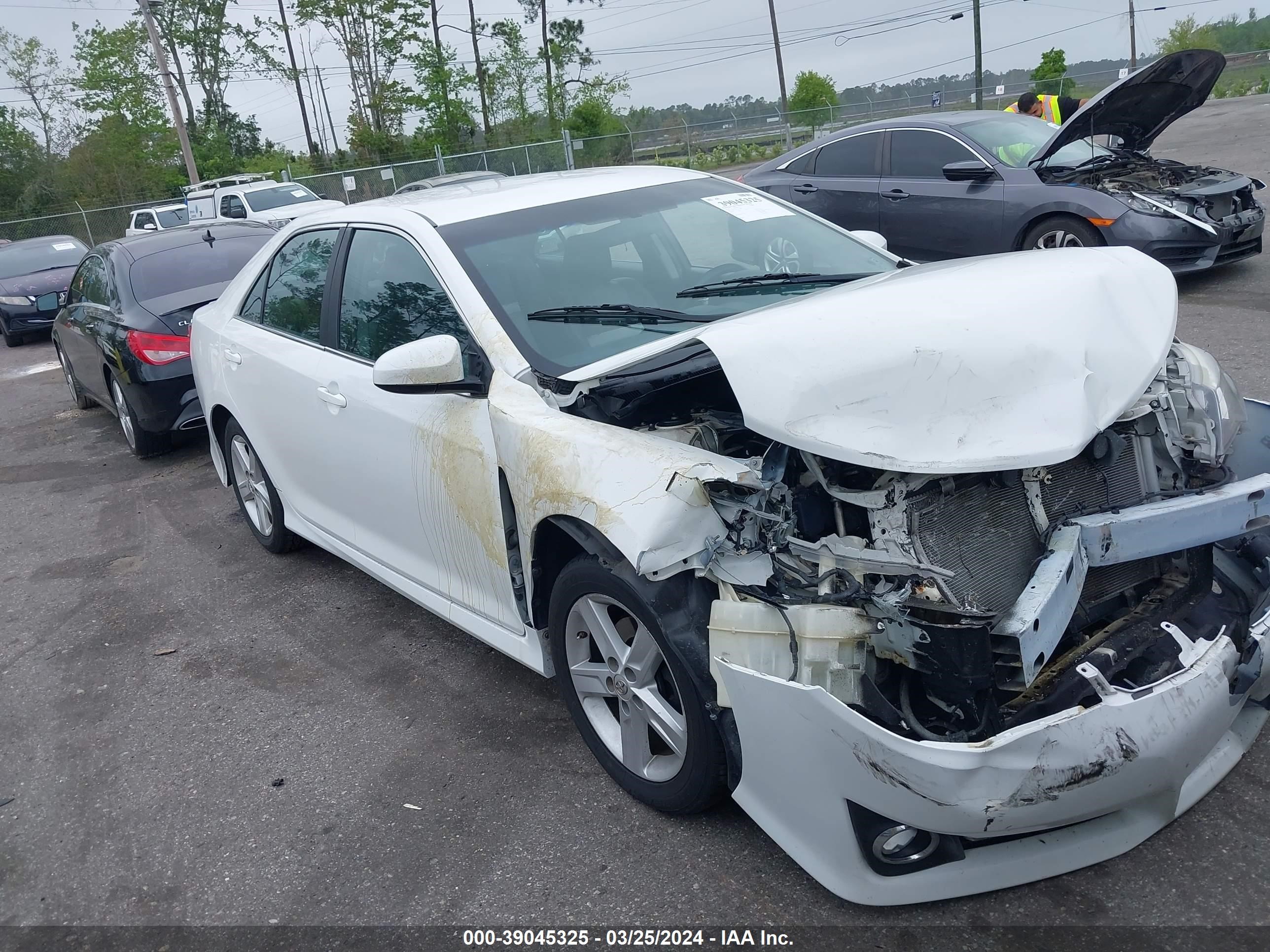 TOYOTA CAMRY 2014 4t1bf1fk3eu730891