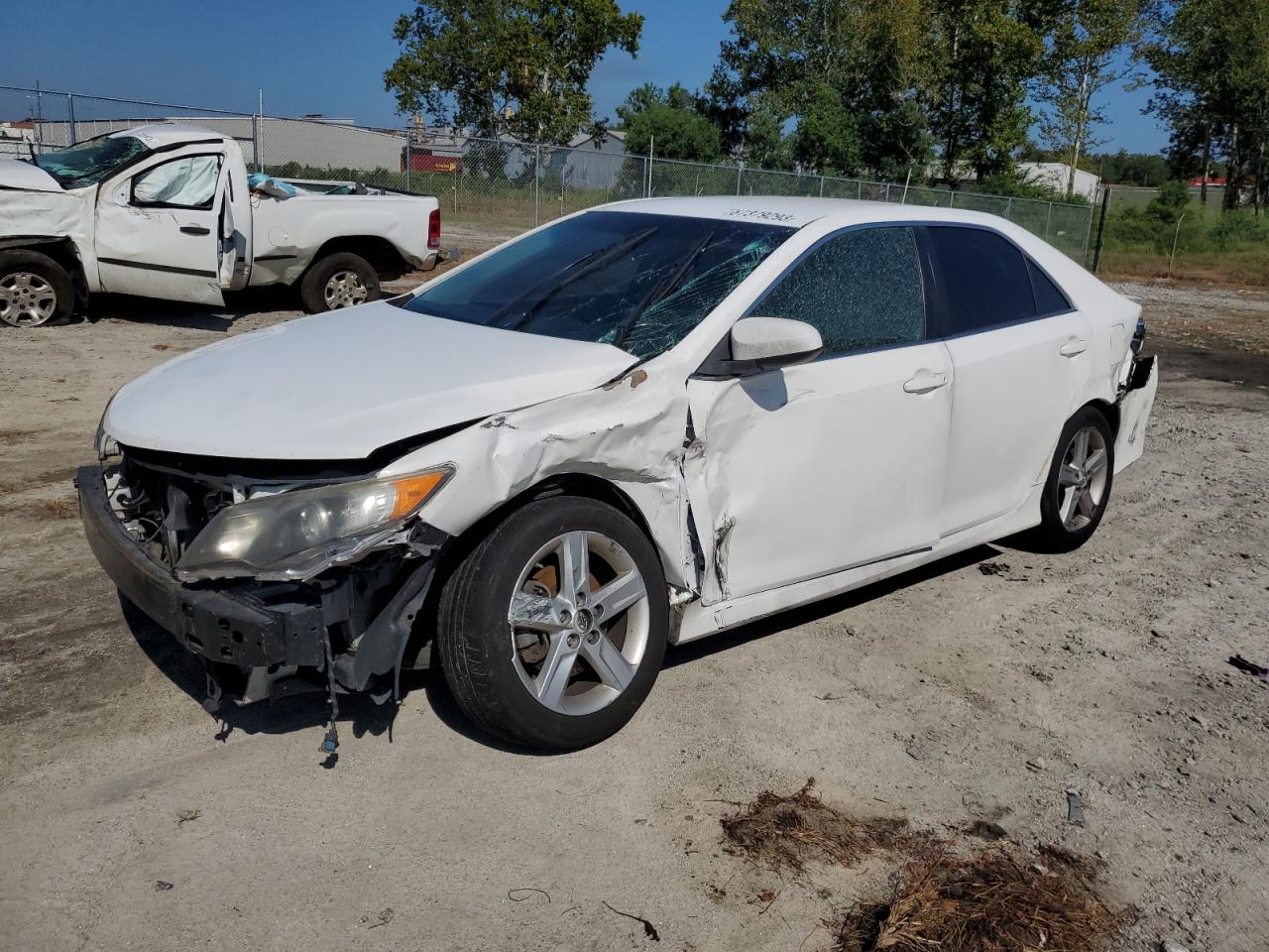 TOYOTA CAMRY 2014 4t1bf1fk3eu793974