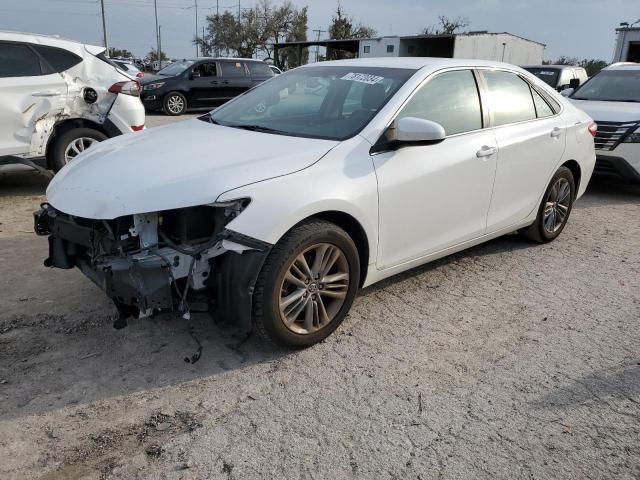 TOYOTA CAMRY LE 2015 4t1bf1fk3fu030869