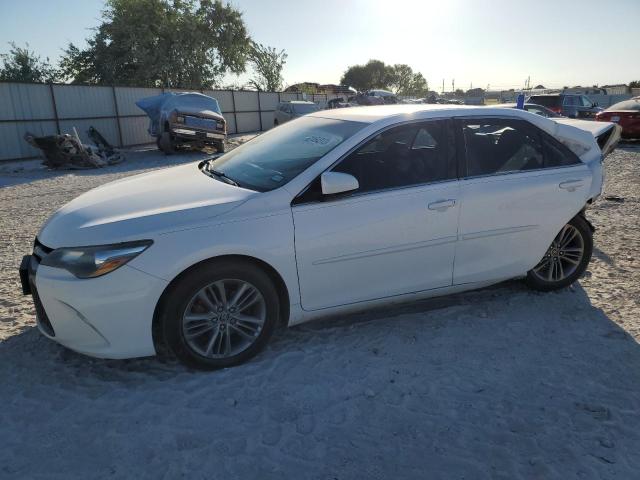 TOYOTA CAMRY LE 2015 4t1bf1fk3fu043198