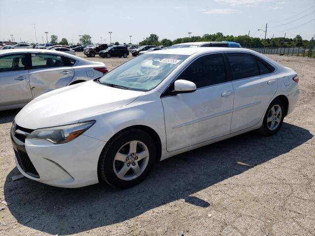 TOYOTA CAMRY LE 2015 4t1bf1fk3fu054377