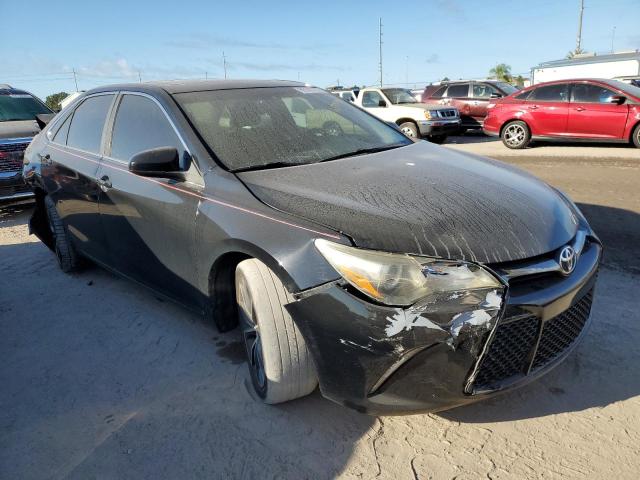 TOYOTA CAMRY LE 2015 4t1bf1fk3fu104386