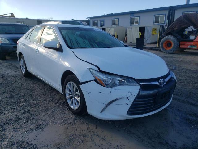 TOYOTA CAMRY LE 2015 4t1bf1fk3fu877925