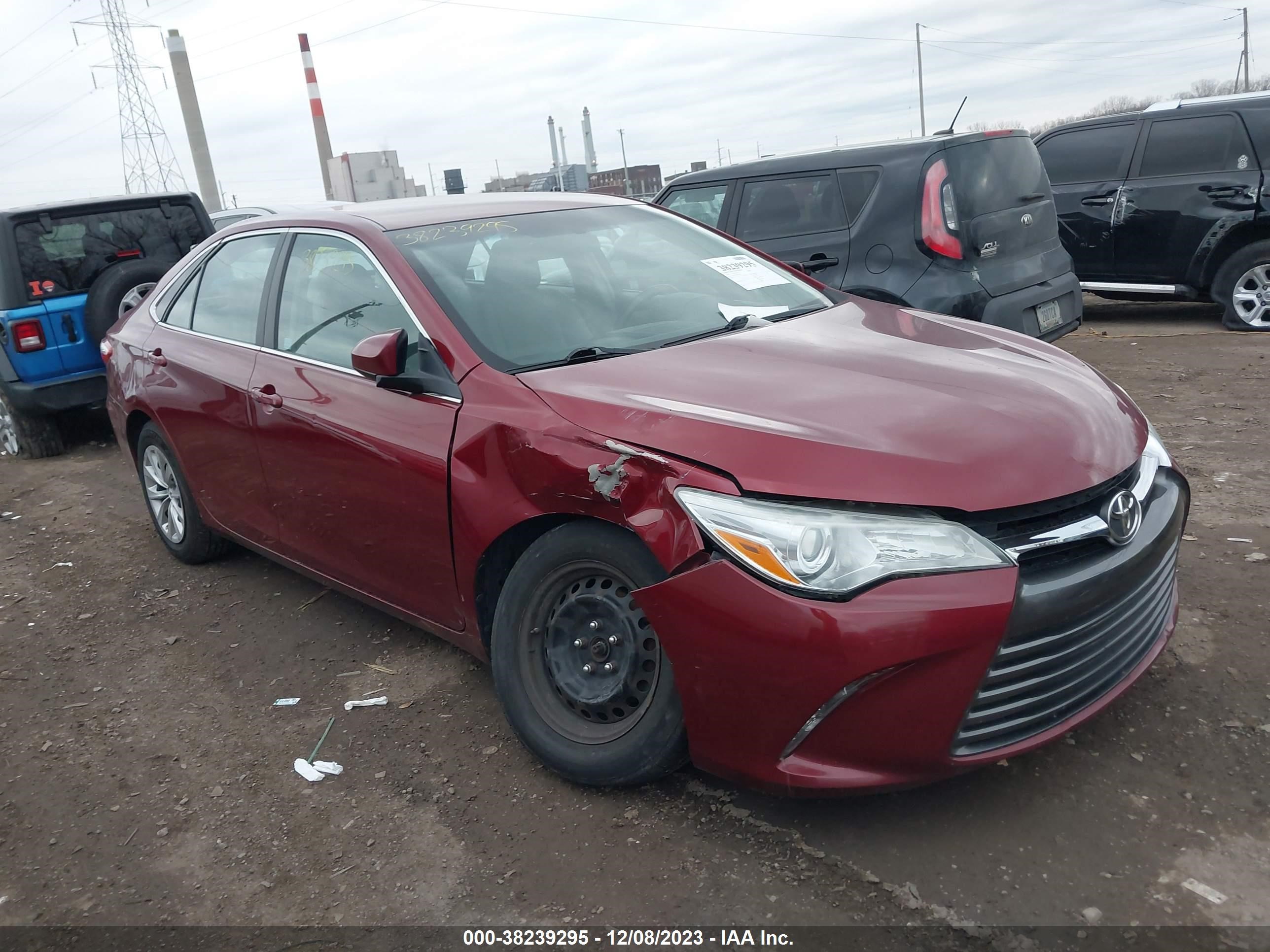 TOYOTA CAMRY 2016 4t1bf1fk3gu586312