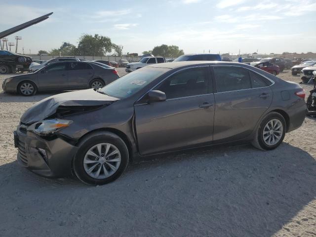 TOYOTA CAMRY LE 2017 4t1bf1fk3hu327062