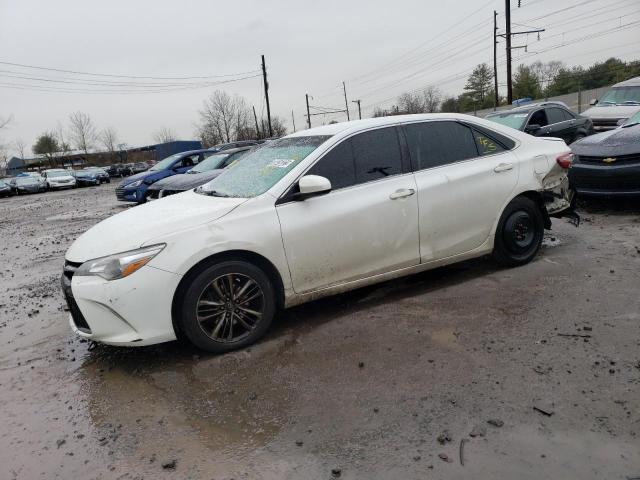 TOYOTA CAMRY LE 2017 4t1bf1fk3hu332326