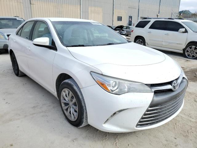 TOYOTA CAMRY LE 2017 4t1bf1fk3hu372325