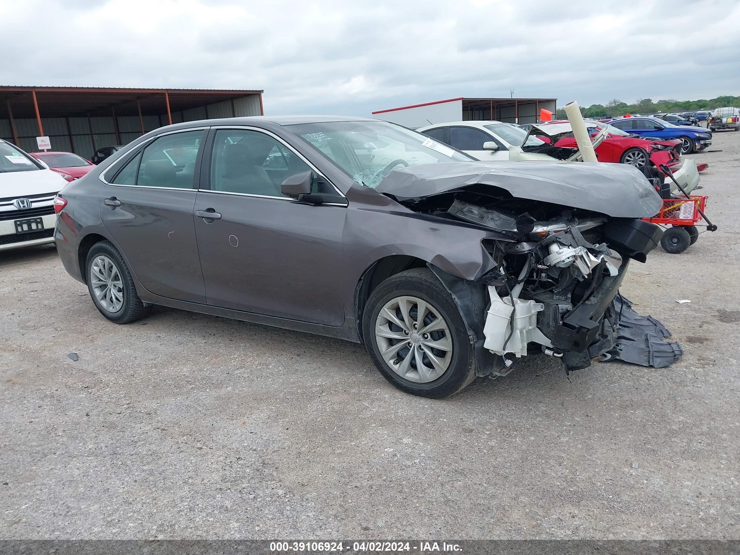 TOYOTA CAMRY 2017 4t1bf1fk3hu406232