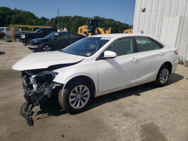 TOYOTA CAMRY LE 2017 4t1bf1fk3hu617169