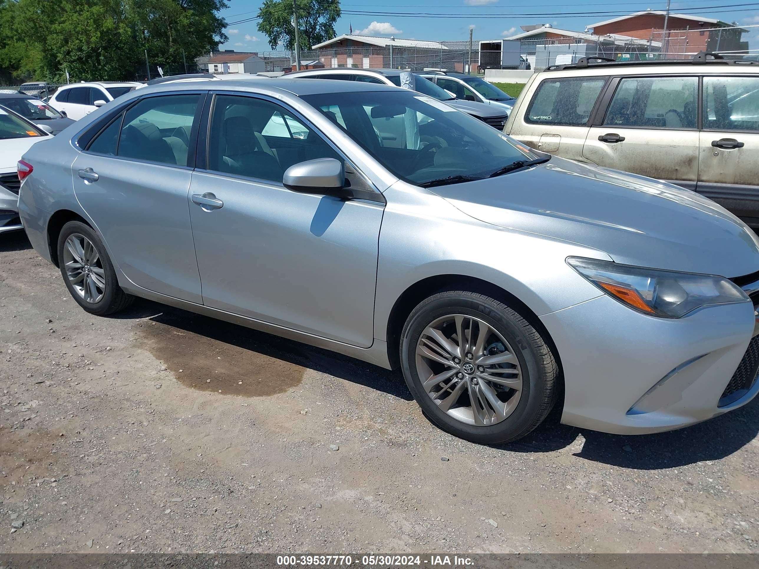 TOYOTA CAMRY 2017 4t1bf1fk3hu813046