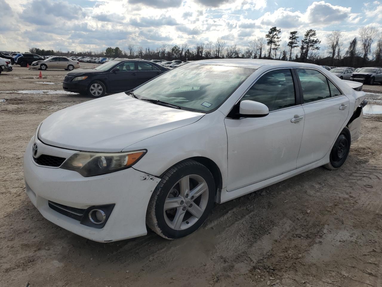 TOYOTA CAMRY 2014 4t1bf1fk4eu405828