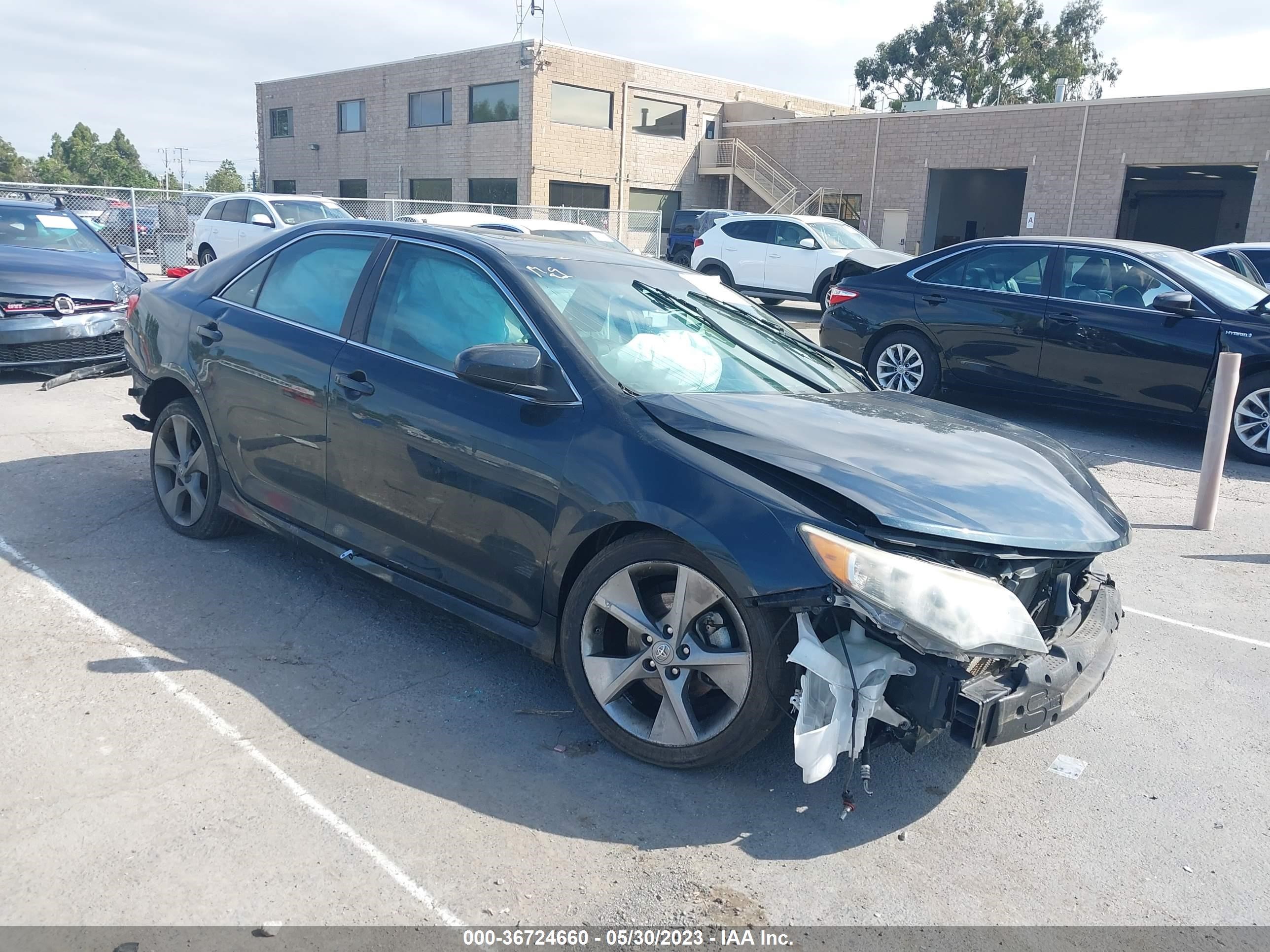 TOYOTA CAMRY 2014 4t1bf1fk4eu828912