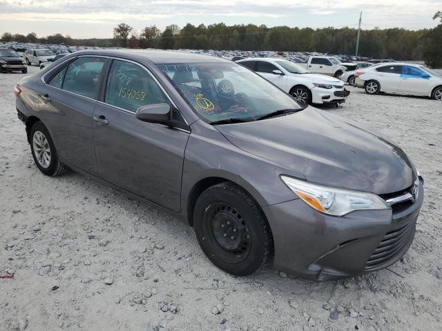 TOYOTA CAMRY LE 2015 4t1bf1fk4fu114845