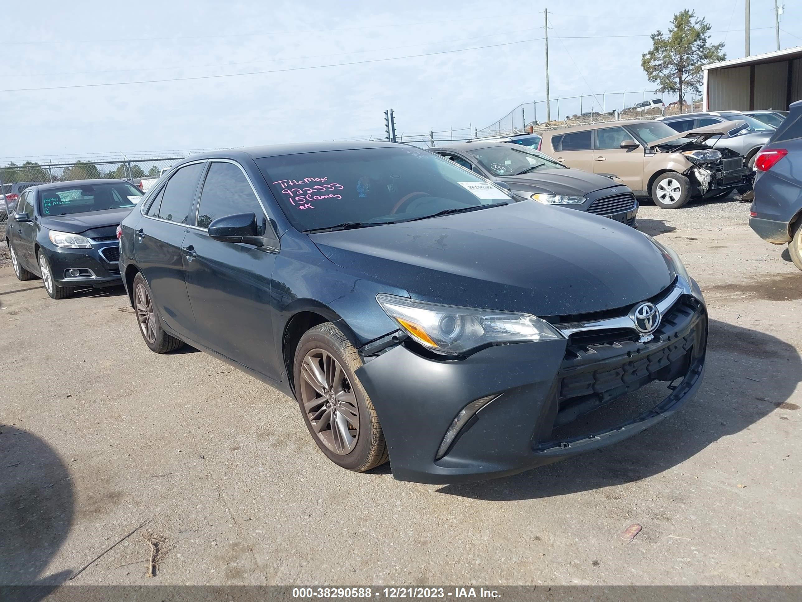 TOYOTA CAMRY 2015 4t1bf1fk4fu922533