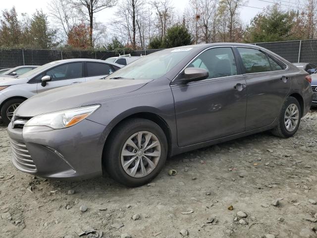 TOYOTA CAMRY LE 2015 4t1bf1fk4fu925884