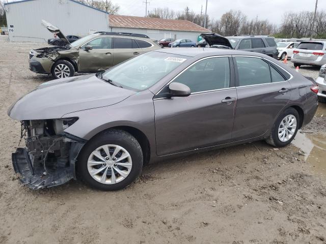 TOYOTA CAMRY LE 2015 4t1bf1fk4fu950431