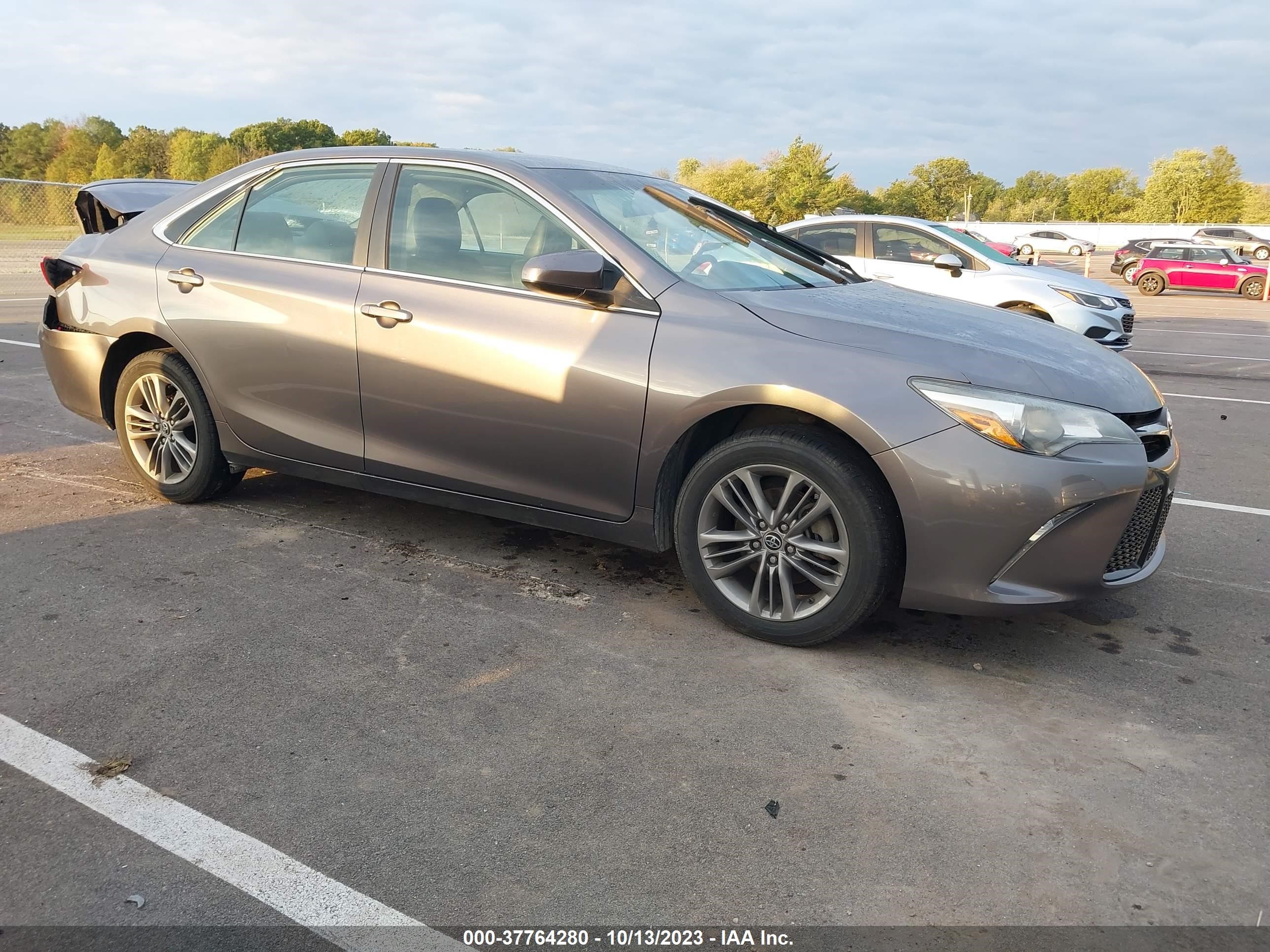 TOYOTA CAMRY 2015 4t1bf1fk4fu970503