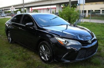 TOYOTA CAMRY 2016 4t1bf1fk4gu607703