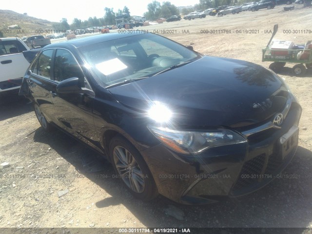 TOYOTA CAMRY 2017 4t1bf1fk4hu352424