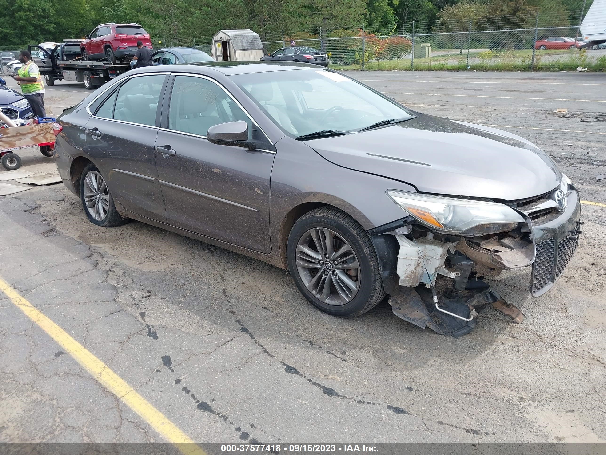 TOYOTA CAMRY 2017 4t1bf1fk4hu620243