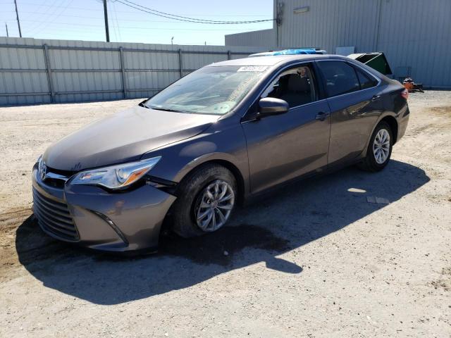 TOYOTA CAMRY LE 2017 4t1bf1fk4hu667160