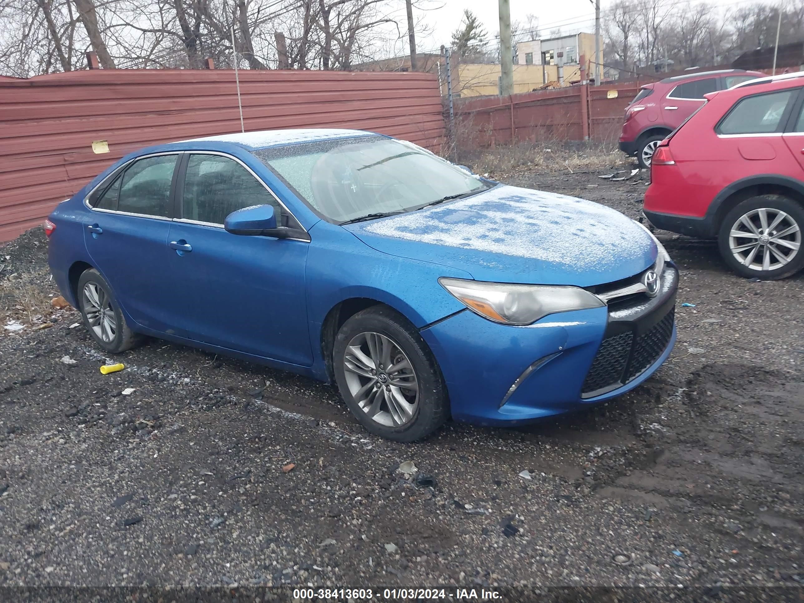 TOYOTA CAMRY 2017 4t1bf1fk4hu682256