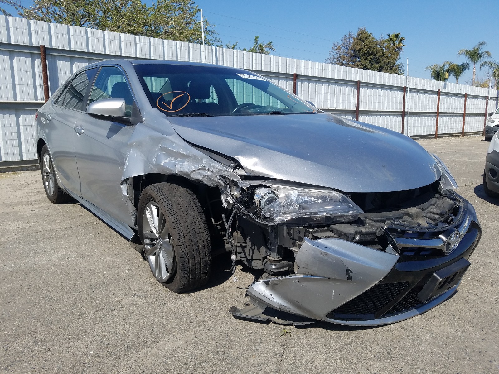 TOYOTA CAMRY 2017 4t1bf1fk4hu776556