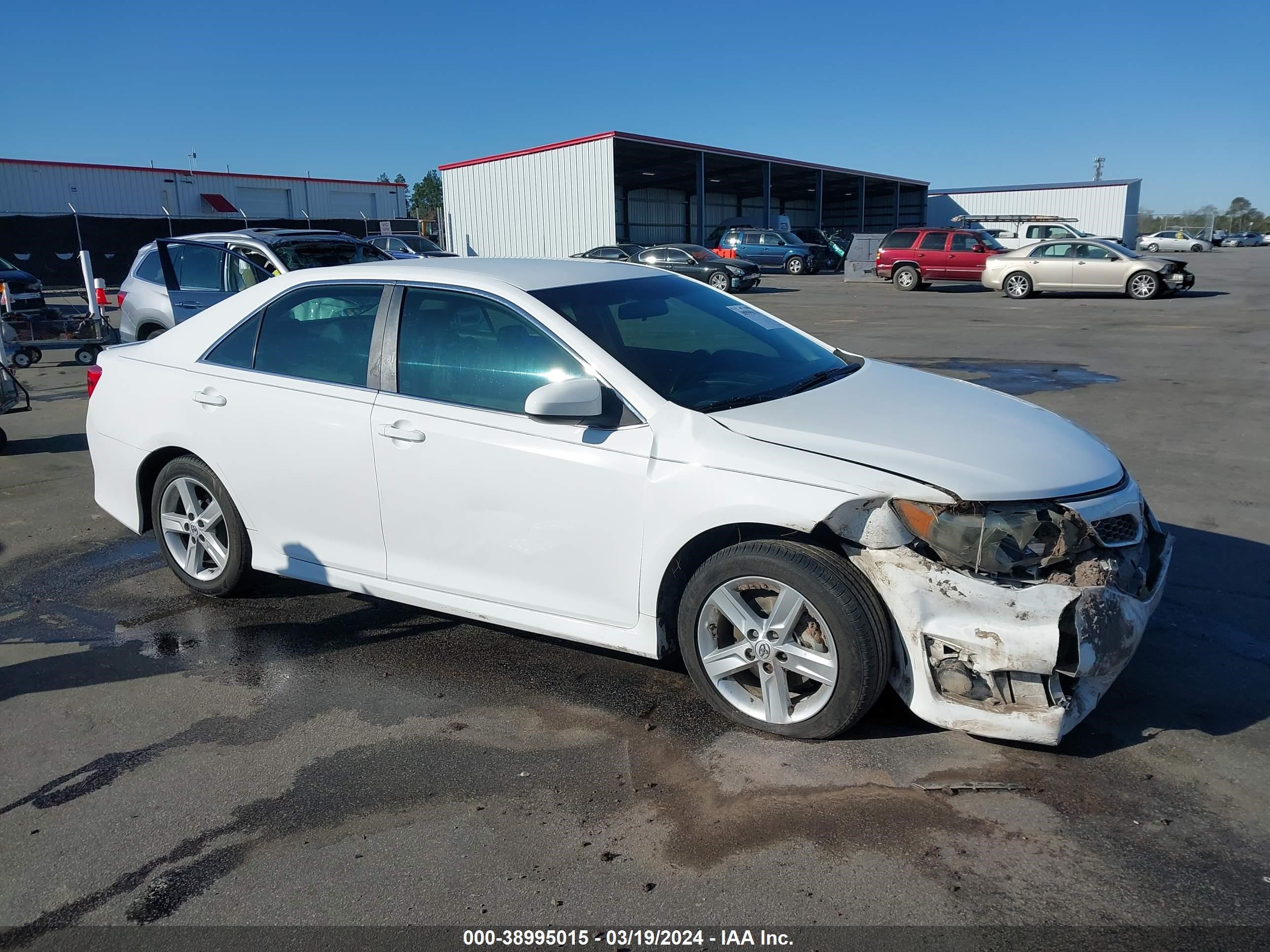 TOYOTA CAMRY 2014 4t1bf1fk5eu779431