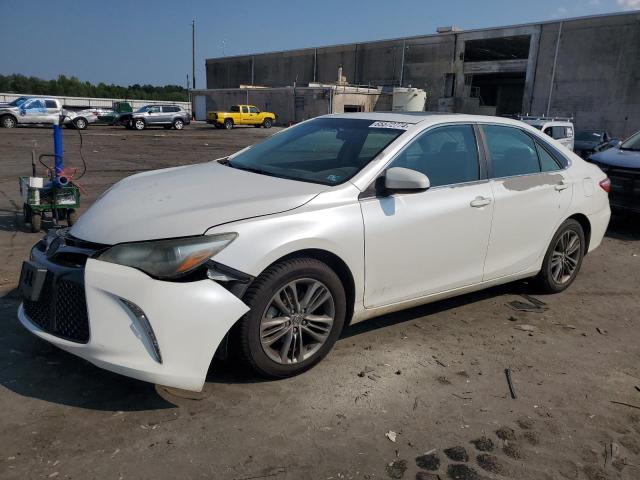 TOYOTA CAMRY LE 2015 4t1bf1fk5fu495752